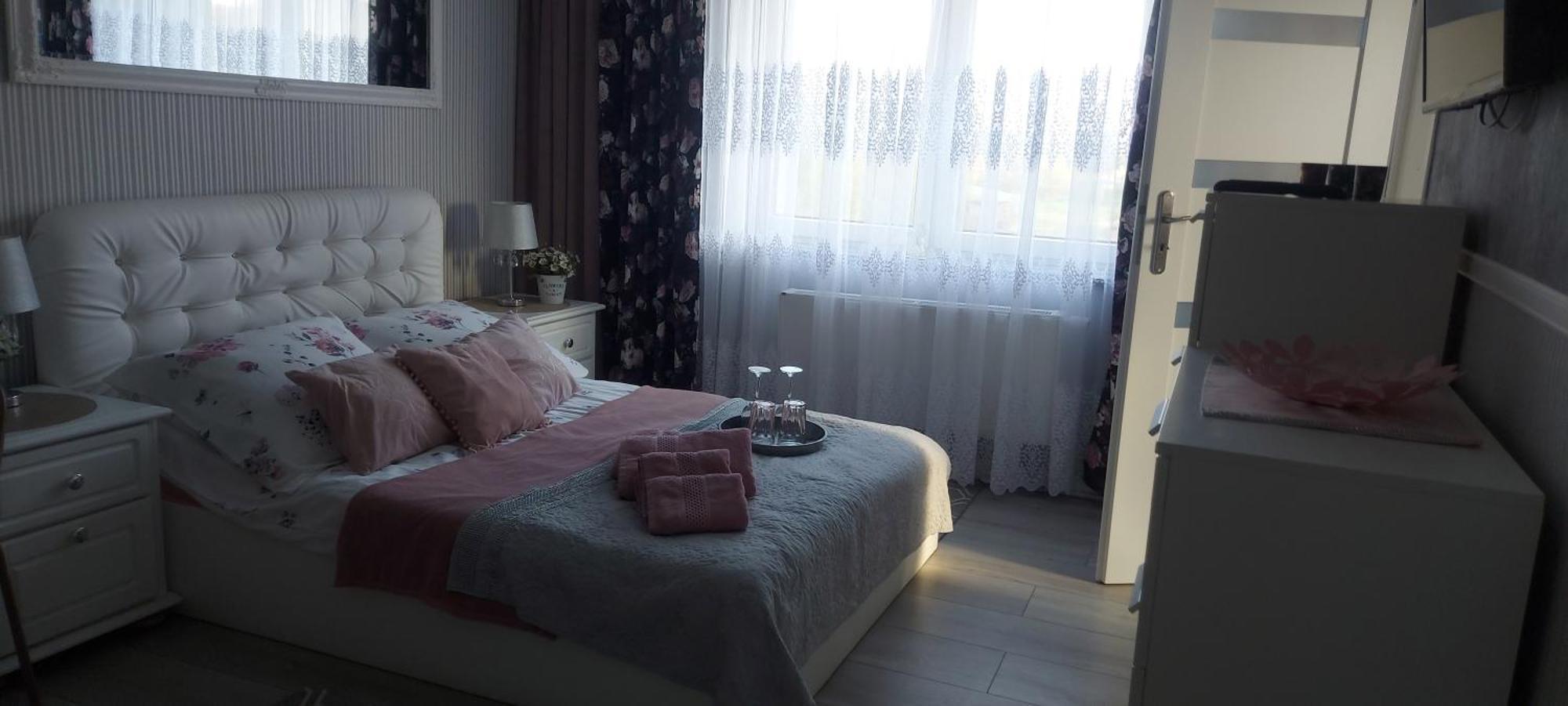 Pokoje U Camili Rewa Exteriör bild